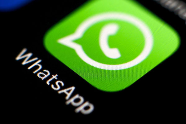 WhatsApp retrasa cambiar sus normas de servicio tras huida de usuarios