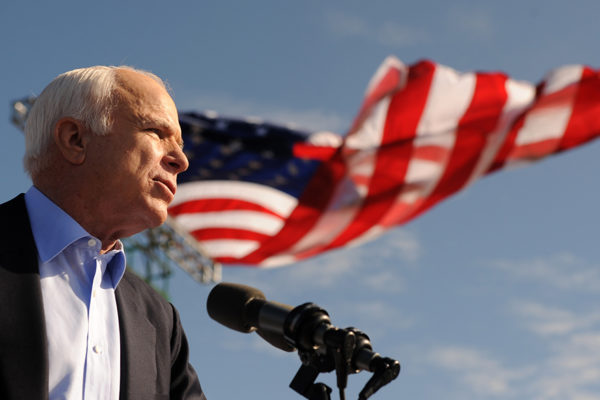 Estados Unidos rinde tributo al fallecido senador John McCain