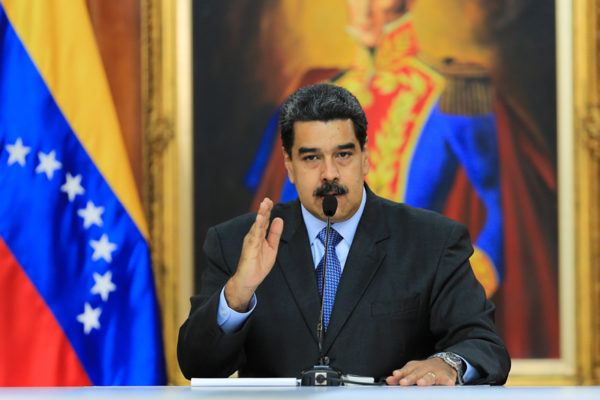 Maduro señala a Borges y Requesens como responsables del atentado