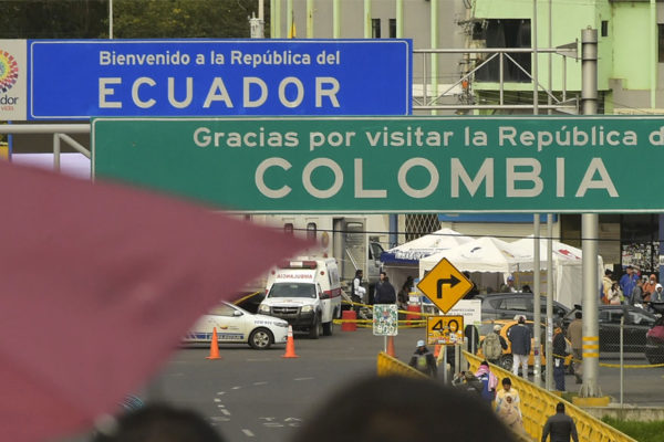 Colombia teme represamiento de venezolanos en frontera con Ecuador