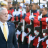 Secretario de Defensa renuncia tras retiro de tropas de Siria y Afganistán