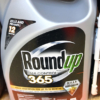 Monsanto condenado a pagar $80 millones en juicio por herbicida Roundup