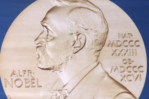 Nobel de la Paz para dos luchadores contra la violencia sexual