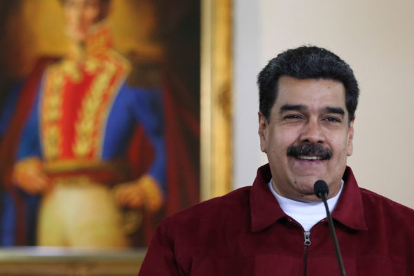 Maduro tildó a Pence de «loco extremista»