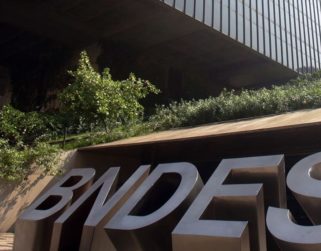 Bolsonaro promete investigar los negocios del Bndes de Brasil