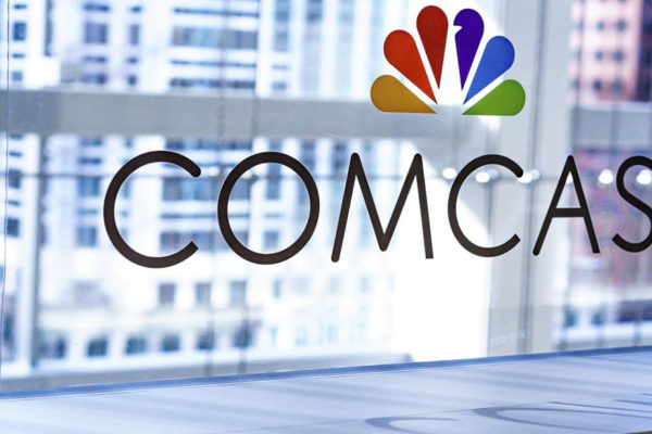 Comcast compra la parte de Fox en Sky por €13.025 millones