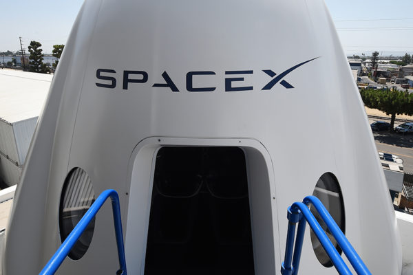 Space X lanza con éxito un nuevo grupo de 60 satélites del proyecto Starlink
