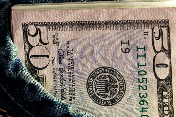 Dólar paralelo sigue aumentando: Cerró en Bs. 8,43 por unidad este #27Sep