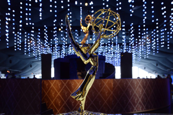 Premios Emmy se celebran esta noche con una gala virtual por la pandemia