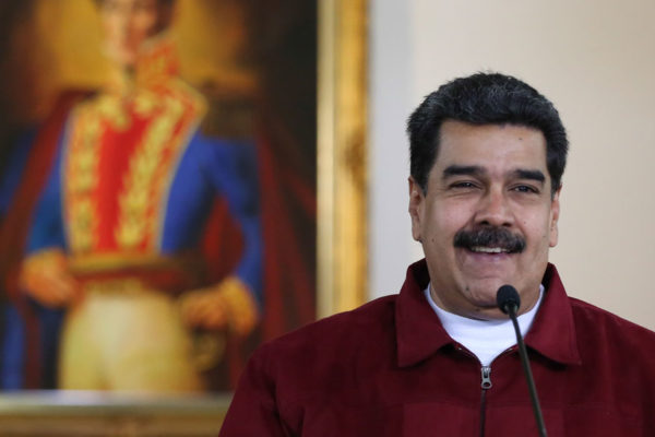 Maduro sobre nuevas sanciones de EEUU: No se metan con la familia