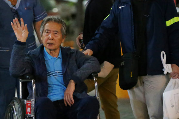 Alberto Fujimori pidió debido proceso para su hija Keiko