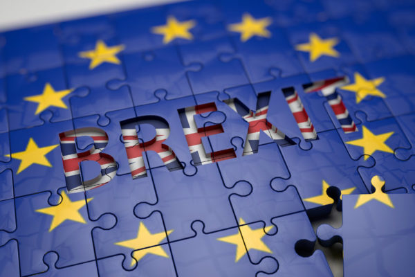 Socios europeos del Reino Unido acordaron lanzar negociación «intensa» sobre Brexit