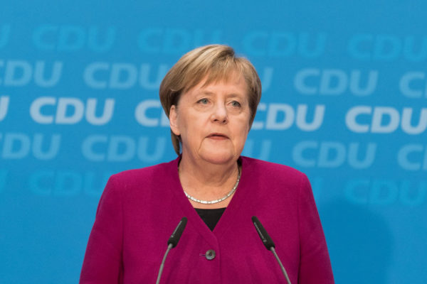 Merkel se retirará en 2021 al terminar su mandato de canciller