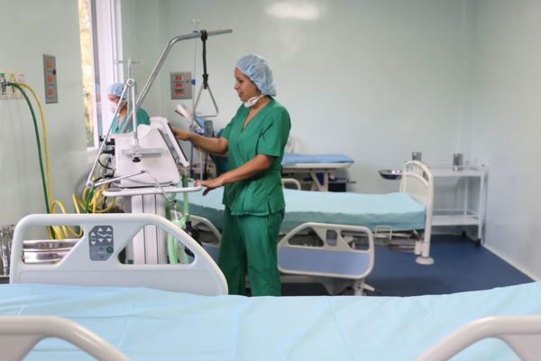 ONG impulsa campaña para comprar equipos de protección a médicos venezolanos