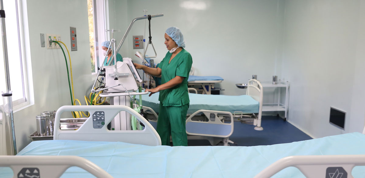 Gremio advierte d&eacute;ficit del 60% de personal de enfermer&iacute;a en el pa&iacute;s por bajos sueldos