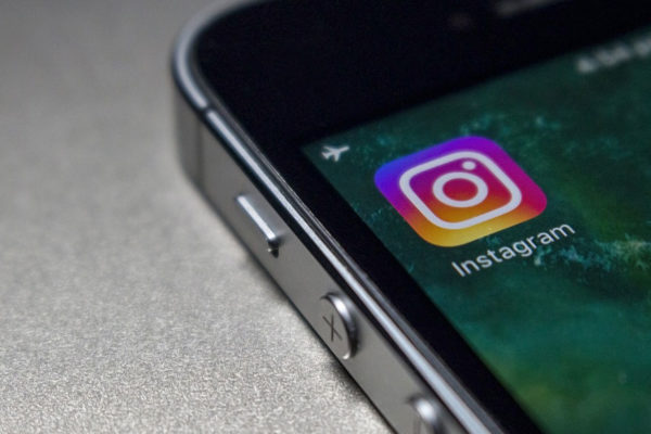 Utilizan Instagram para vender cuentas robadas