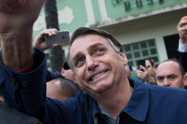 Bolsonaro condenó «saqueos e invasiones de edificios públicos» y Biden los califica de «escandalosos»