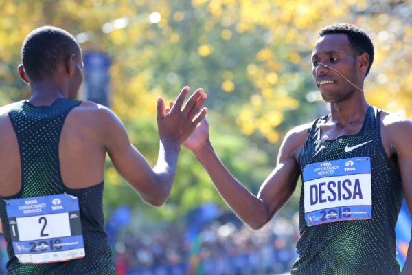 Etíope Desisa y keniana Keitany ganan maratón de Nueva York