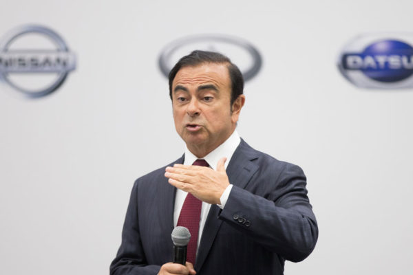 Poderoso dirigente de Nissan, Carlos Ghosn, arrestado en Japón