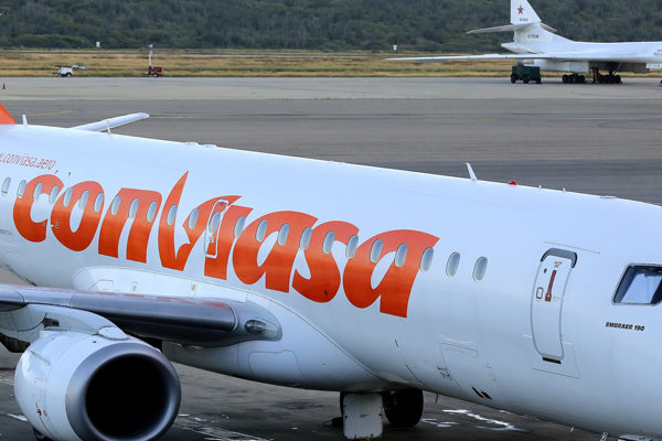 Conviasa anuncia cancelación de vuelos hacia Ecuador
