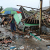 La lluvia dificulta esfuerzos de los rescatistas tras el tsunami en Indonesia