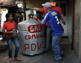 Posibles sanciones al diésel golpearían duramente los servicios de gas, electricidad y transporte
