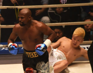 Mayweather derrota al japonés Nasukawa por KO técnico