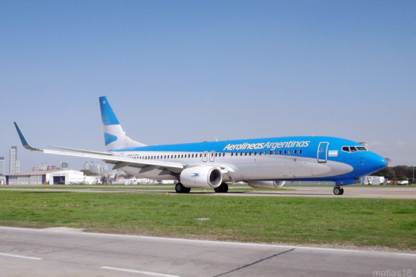 Anuncian que muy pronto regresará Aerolíneas Argentinas al país