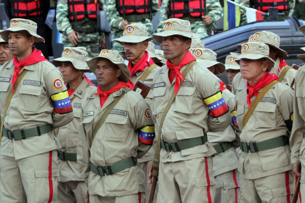 Maduro incorpora a milicianos a la Guardia Nacional Bolivariana