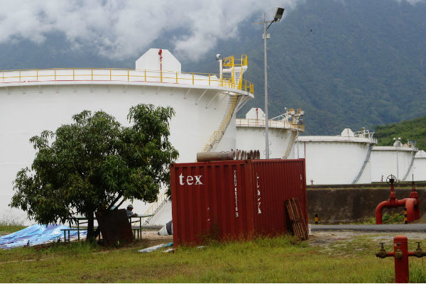 Incendio en planta de llenado de Pdvsa deja al menos tres heridos