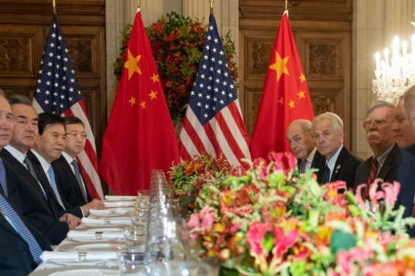 EEUU y China firman acuerdo comercial preliminar sin divulgar su contenido