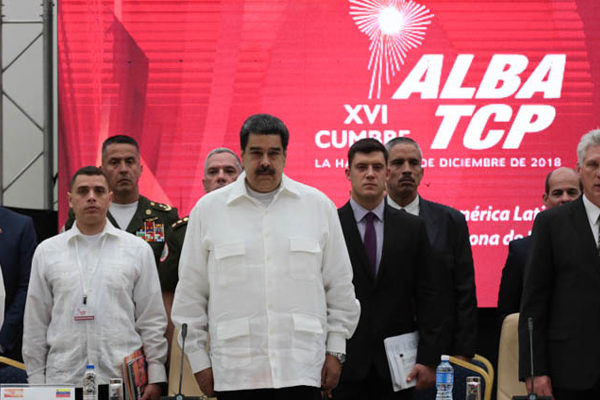 Maduro llama a la integración económica de los países de la Alba