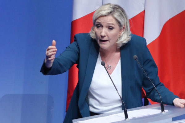 Ultraderecha francesa promete recuperar soberanía al lanzar campaña de legislativas europeas