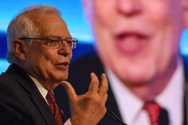 Borrell seguirá línea de rechazo a sanciones económicas contra Venezuela en la UE