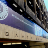 BCV inyectó divisas a la banca y el dólar oficial bajó 1,36% a Bs.1.812.462,92 este #8Feb