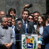 Guaidó rechaza diálogo que le propone Maduro y convoca nueva protesta