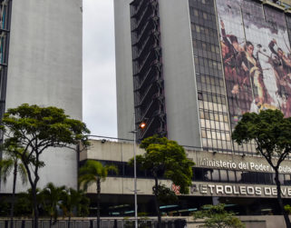 China CNPC suspende negocios con Pdvsa y se desploman exportaciones de crudo
