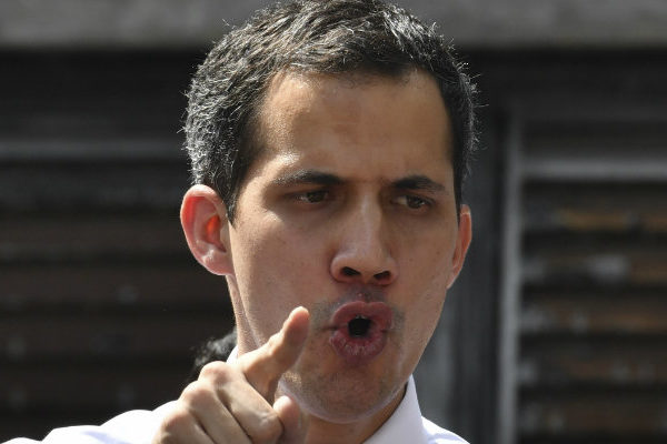 Juan Guaidó dice que conversó con Trump sobre crisis venezolana