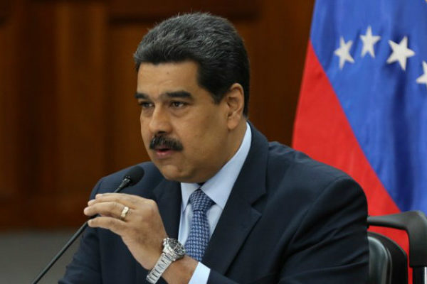 Maduro llama a militares a preparar «despliegue» ante amenazas de Trump y Duque