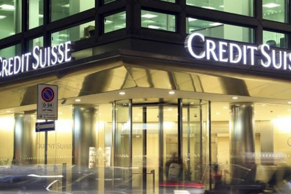 Fed ordena a Credit Suisse reforzar políticas contra blanqueo de capitales