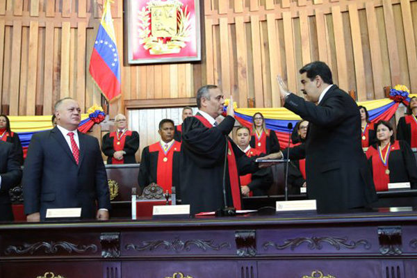 TSJ juramenta a Maduro como presidente para el periodo 2019-2025