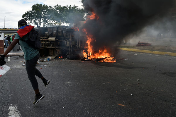 Amnistía Internacional culpa a Maduro por ejecución selectiva de manifestantes