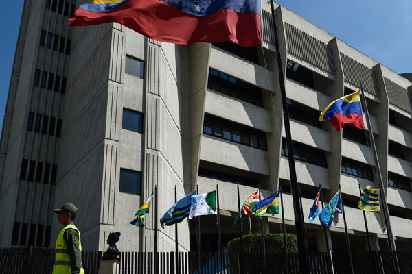 TSJ declara nulo el estatuto parlamentario sobre la transición en Venezuela