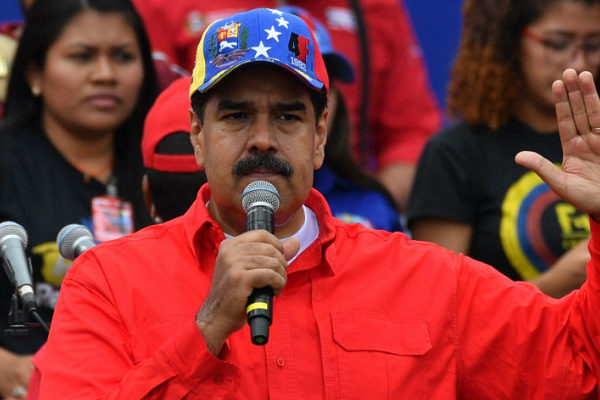Maduro llama a milicianos a incorporarse como soldados activos del Ejército