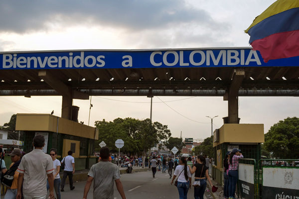 Empresarios de Venezuela y Colombia firmaron un acuerdo fronterizo para reanudar el intercambio comercial