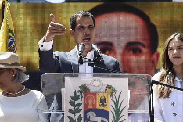 Guaidó: El 23 de febrero ingresará la ayuda humanitaria a Venezuela