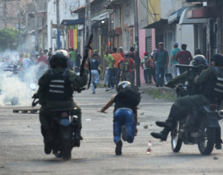 Tribunal tachirense priva de libertad a dos funcionarios por agresiones a Rufo Chacón