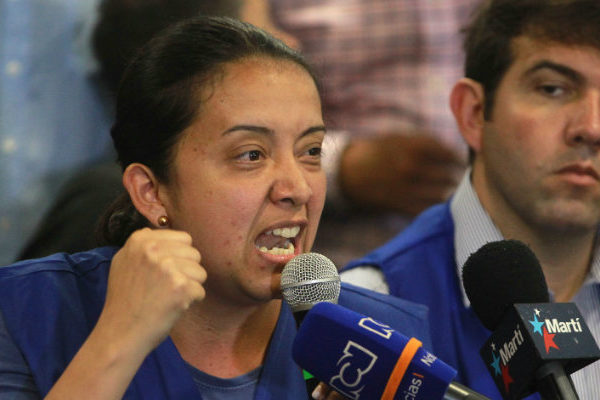 Opositores venezolanos denuncian que sus casas en la frontera fueron marcadas