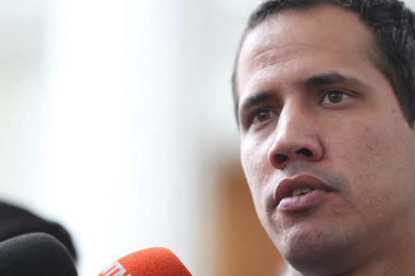 Funcionarios de la Dgcim rodearon la residencia de Juan Guaidó