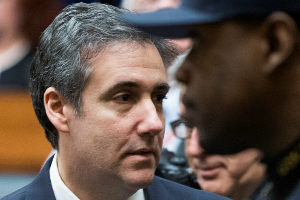 Cohen asegura que Trump sabía sobre la filtración que afectó a Hillary Clinton